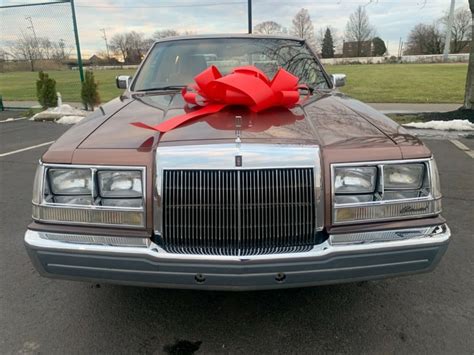 1987 lincoln continental givenchy edition|1987 LINCOLN CONTINENTAL GIVENCHY EDITION ONLY .